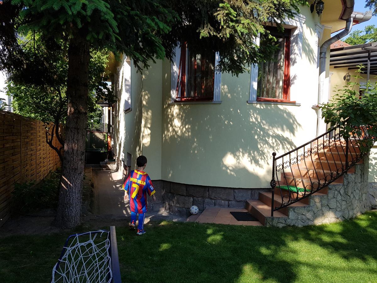 Palma Villa In City Park Budapest - Semi Suteren Экстерьер фото